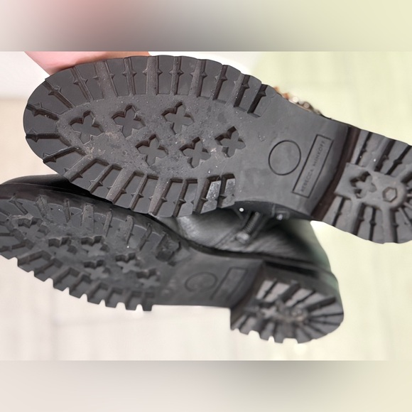 Rebecca Minkoff - Black Studded Leather Ankle Boots - size 8.5 - Picture 9 of 11